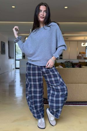 Conrad Batwing Ruffle Cuff Knit Mid Grey